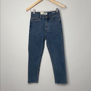 NWT ONLY Emily High Waisted Straight Leg Jeans Size 26